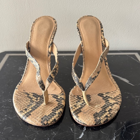 Yeezy Snakeskin Thong Wedge Sandals - Tan and Cream Python 9 39 RARE